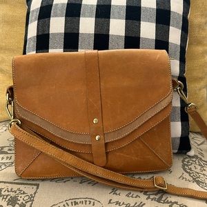 Sseko fair trade leather crossbody bag
